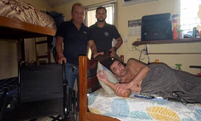 Sindpol realiza doação de cadeira de rodas ao policial civil Wagner