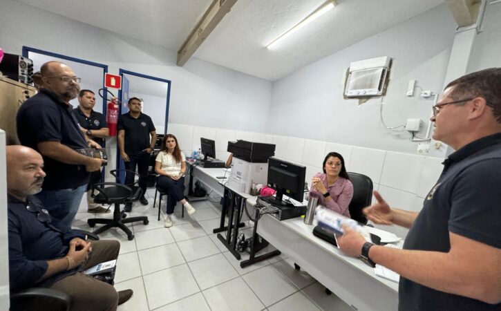 Sindpol defende celeridade na tramitação dos pleitos dos policiais civis durante visita às delegacias