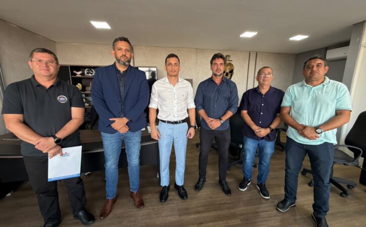 Sindpol leva pauta de reivindicações ao delegado-geral, Gustavo Xavier, e cobra avanços nas demandas da categoria